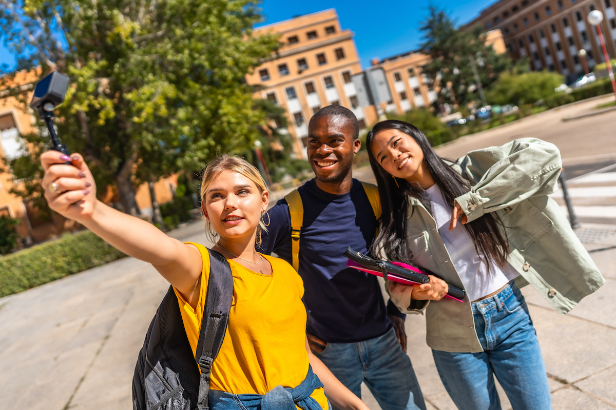 5 Ways to Maximize Your Academic Summer Program for Ivy League Admissions