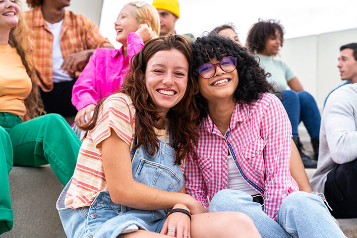 Q&A with Ellen: Should I join Greek Life in College?