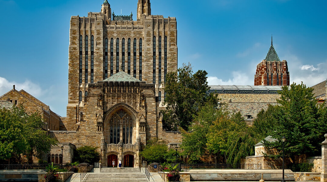 How can I evaluate campus mental health when choosing a college?